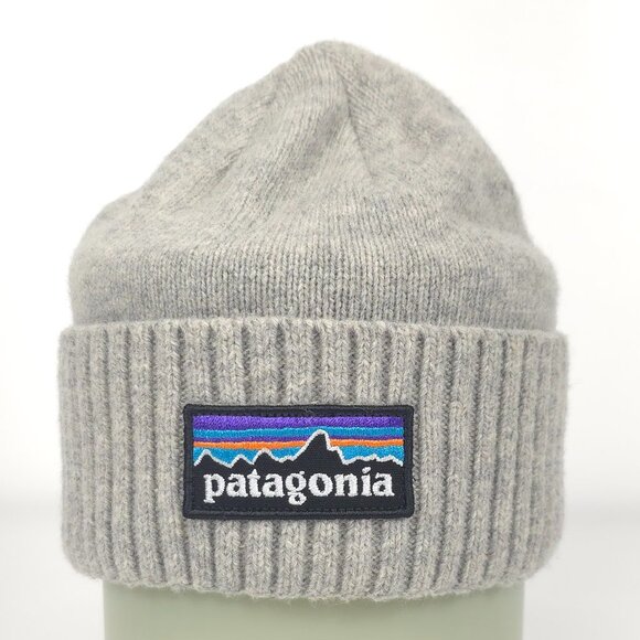 Patagonia Brodeo Beanie P-6 Logo Drifter Grey Unisex - Picture 5 of 7